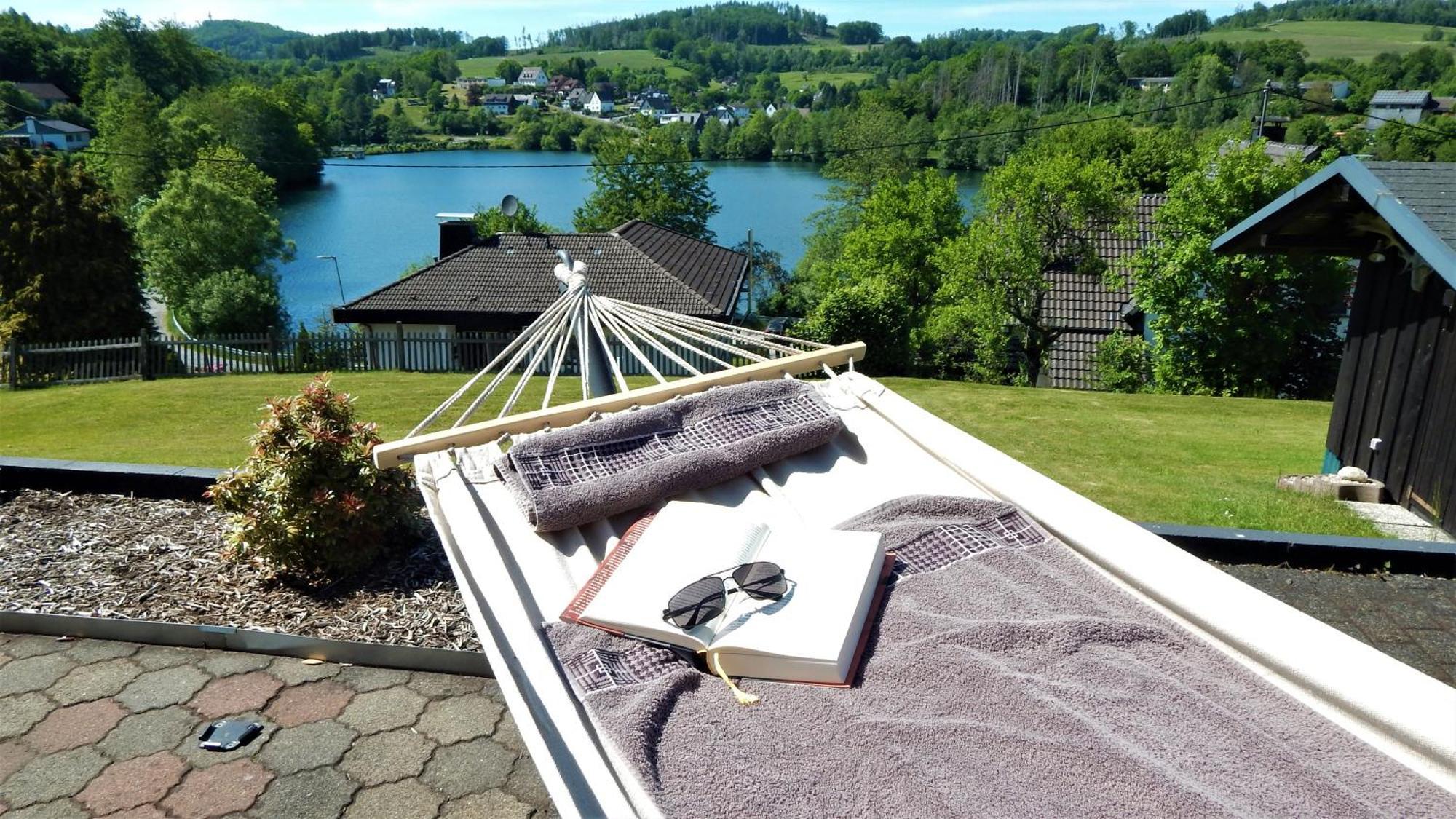 גומרסבך Exklusive Ferienwohnung 'Agger-Blick' Mit Grosser Seeblick-Terrasse & Sauna מראה חיצוני תמונה